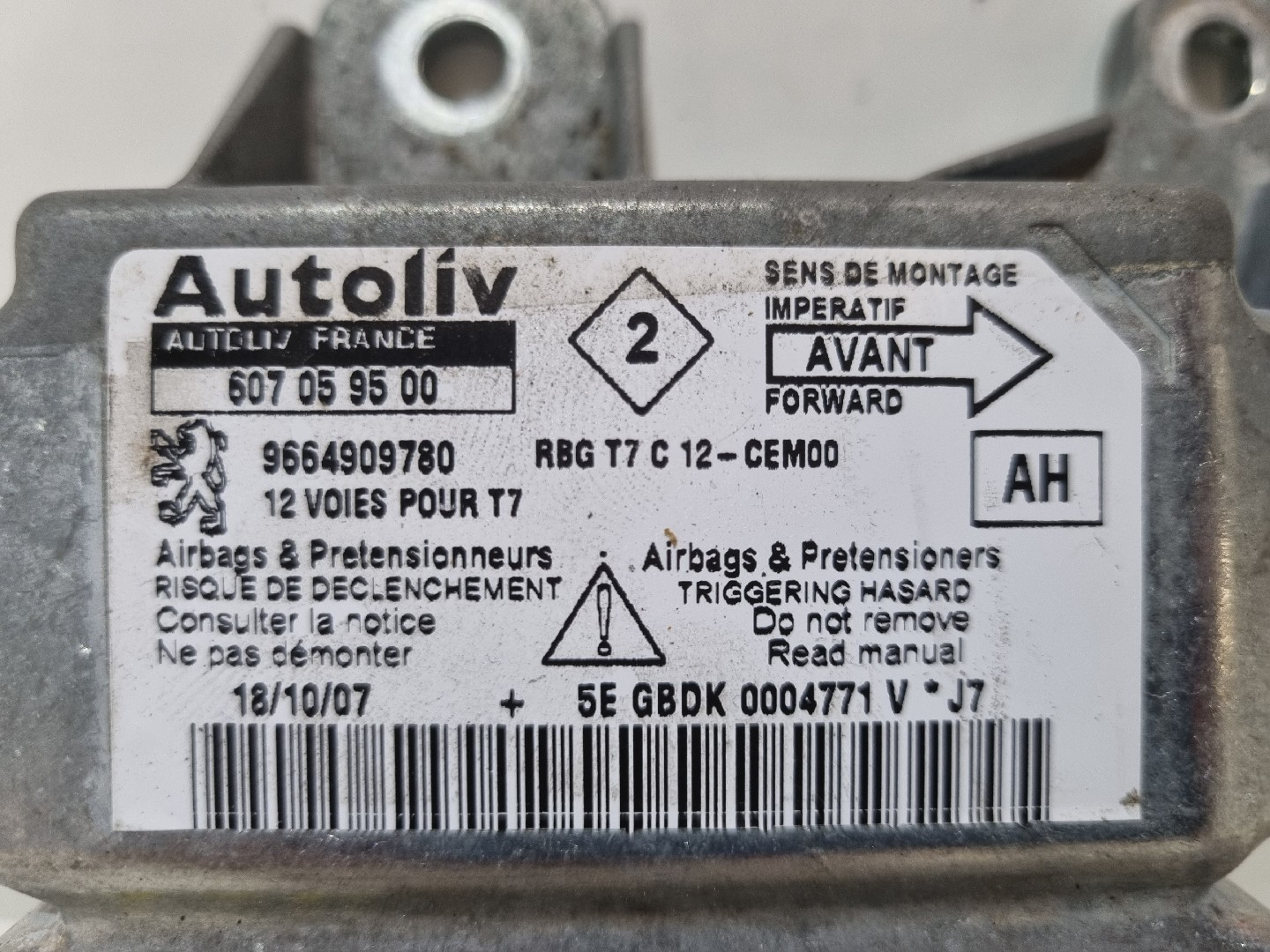 Centralita Airbags PEUGEOT 308 I (4A_, 4C_) | 07 - 16 Imagem-3