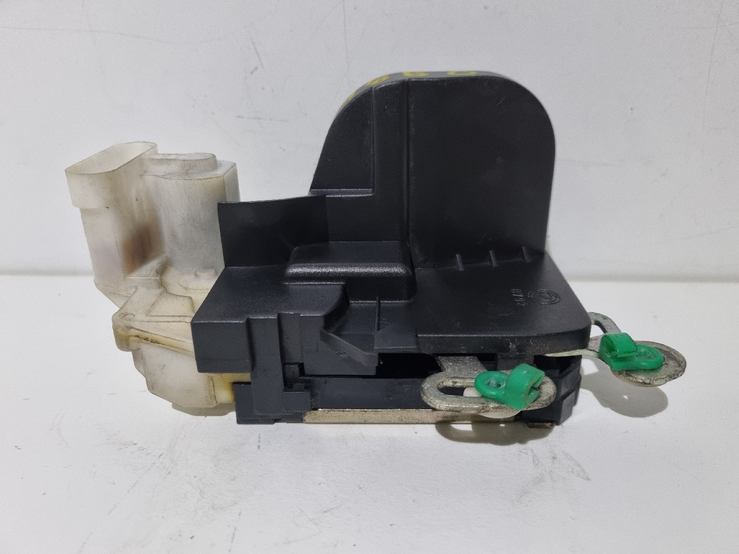 Fecho da Porta Frente Esquerdo ALFA ROMEO 147 (937_) | 00 - 10