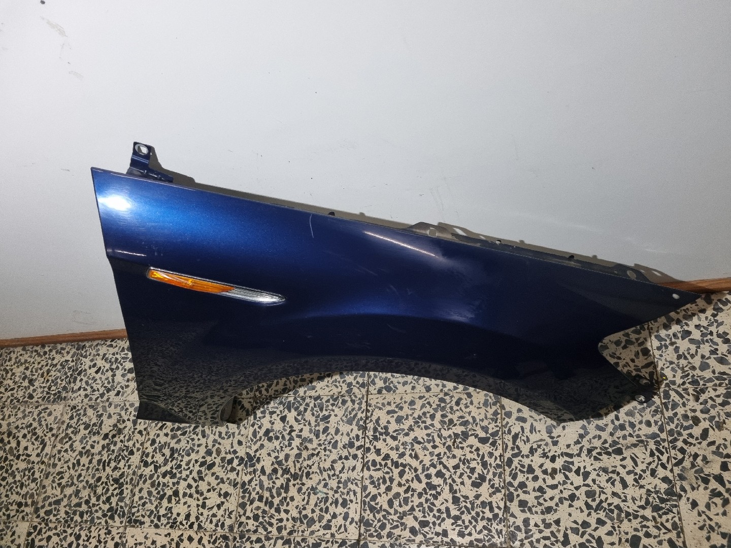 Guarda Lamas Direito FORD MONDEO IV Turnier (BA7) | 07 - 15 Imagem-1