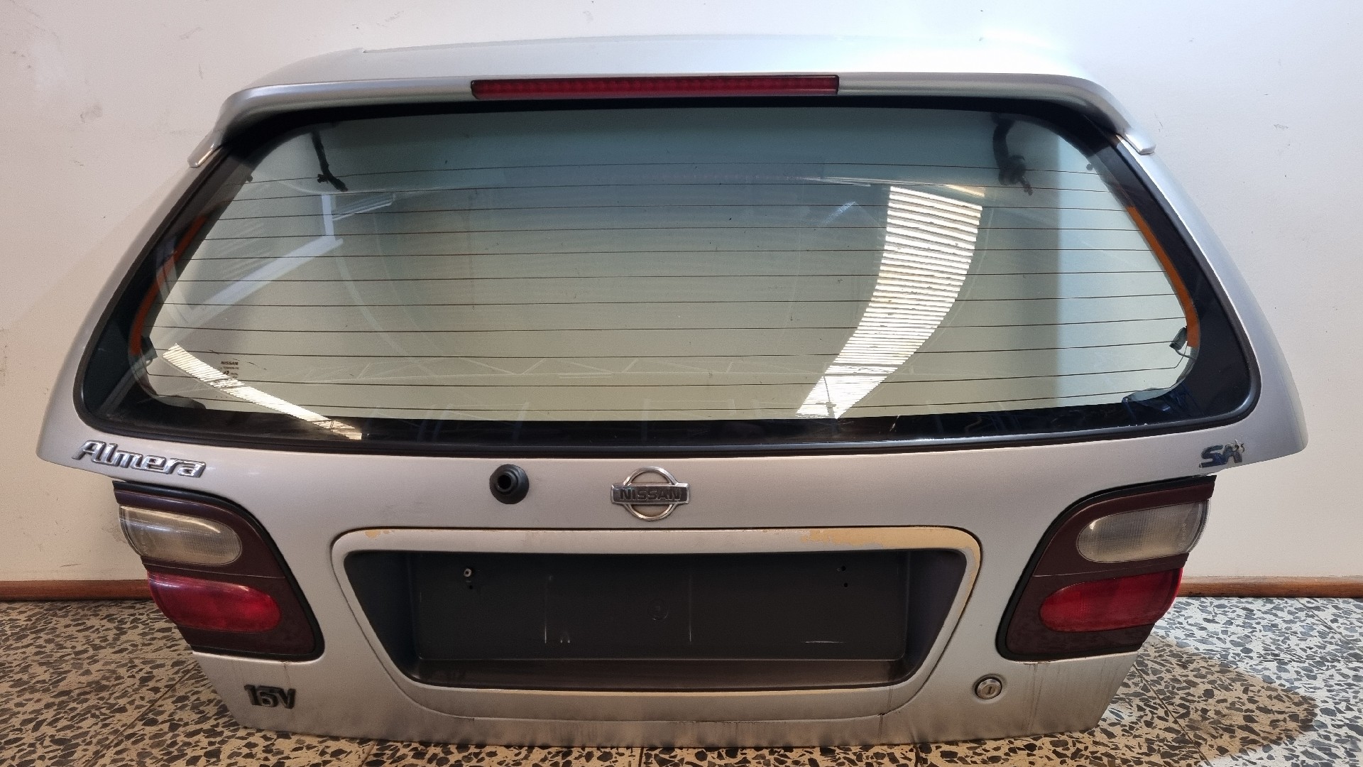 Tampa da Mala NISSAN ALMERA I (N15) | 95 - 00