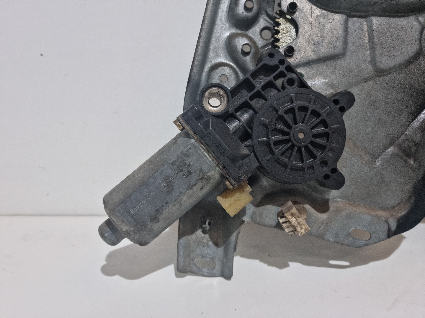 Elevador Trás Direito Manual RENAULT LAGUNA I Grandtour (K56_) | 95 - 02 Imagem-2