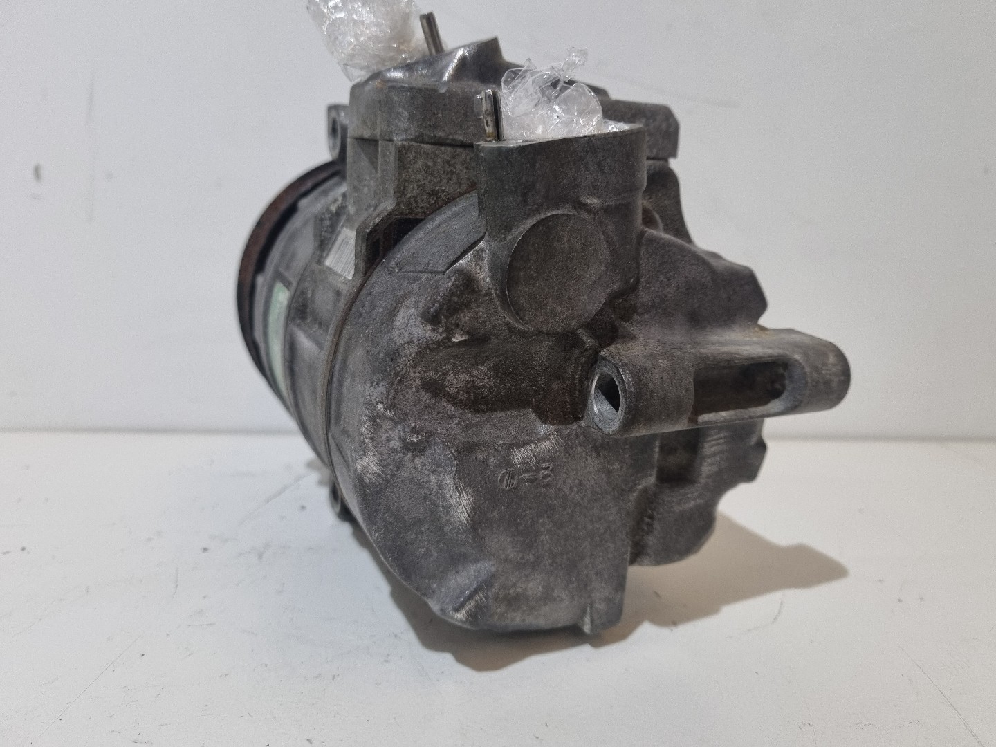 Compressor do Ar Condicionado MERCEDES-BENZ E-CLASS (W210) | 95 - 03 Imagem-1