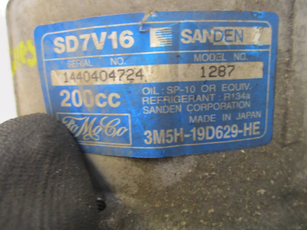 Compressor do Ar Condicionado VOLVO C30 (533) | 06 - 13 Imagem-1