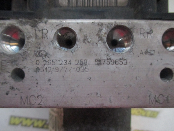 ABS ALFA ROMEO GT (937_) | 03 - 10 Imagem-1