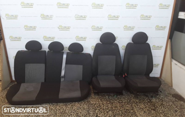 Interior Completo OPEL CORSA C (X01) | 00 - 09 Imagem-2