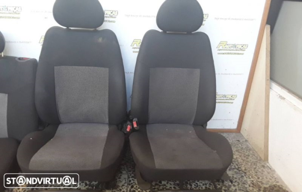 Interior Completo OPEL CORSA C (X01) | 00 - 09 Imagem-3