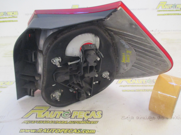 Farolim Stop Esquerdo BMW 1 (E87) | 03 - 13 Imagem-1