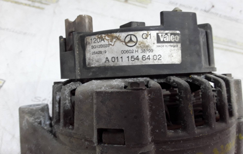 Alternador MERCEDES-BENZ C-CLASS (W203) | 00 - 07 Imagem-4