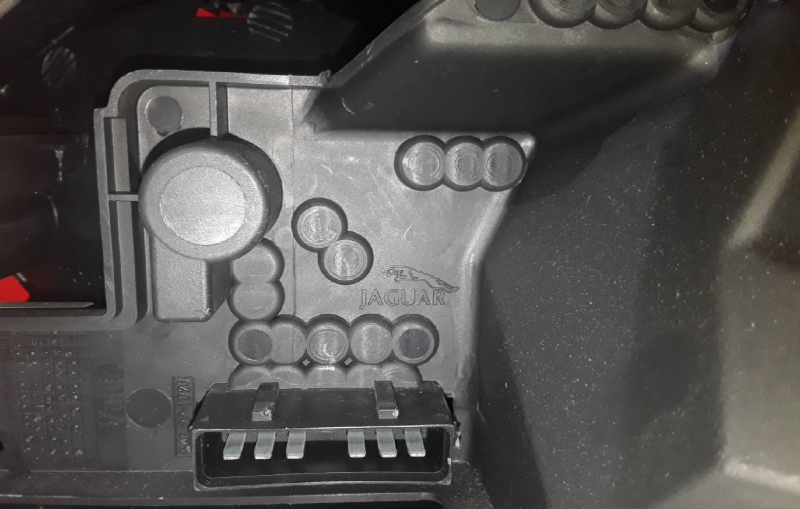 Farolim Stop Esquerdo JAGUAR X-TYPE (X400) | 01 - 09 Imagem-2