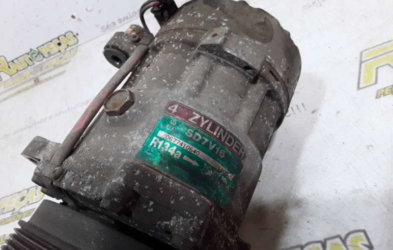 Compressor do Ar Condicionado VOLKSWAGEN POLO (6N1) | 94 - 99 Imagem-3