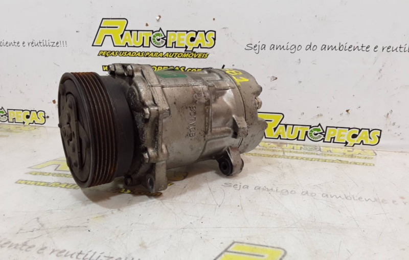 Compressor do Ar Condicionado VOLKSWAGEN GOLF IV (1J1) | 97 - 07 Imagem-1