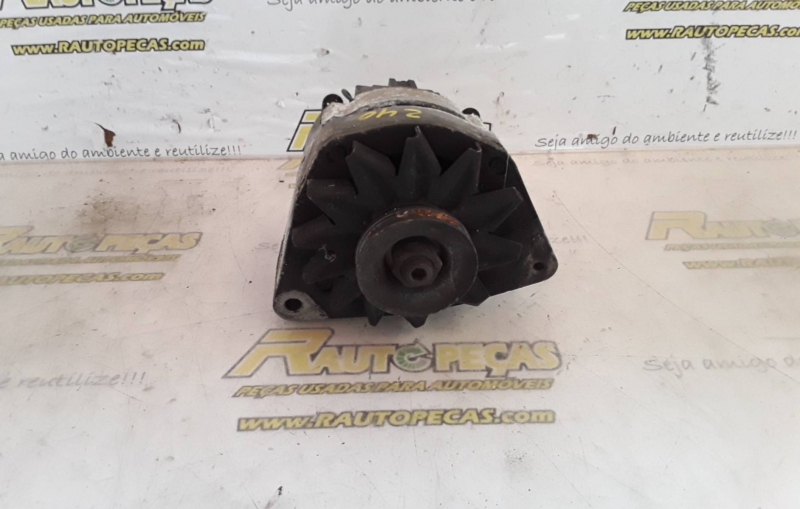 Alternador PEUGEOT 405 II Break (4E) | 92 - 98 Imagem-1