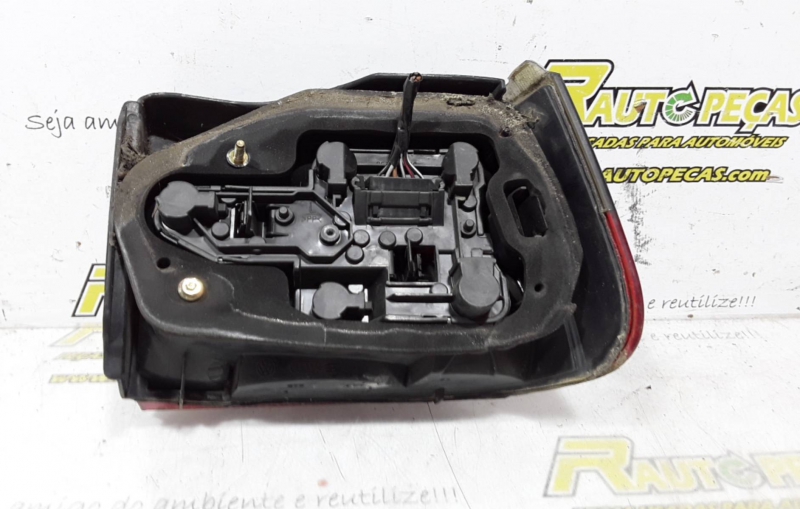 Farolim Stop Esquerdo SEAT IBIZA II (6K1) | 93 - 02 Imagem-1
