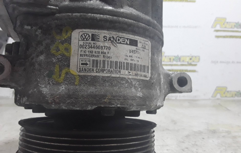 Compressor do Ar Condicionado VOLKSWAGEN GOLF V Variant (1K5) | 07 - 09 Imagem-1