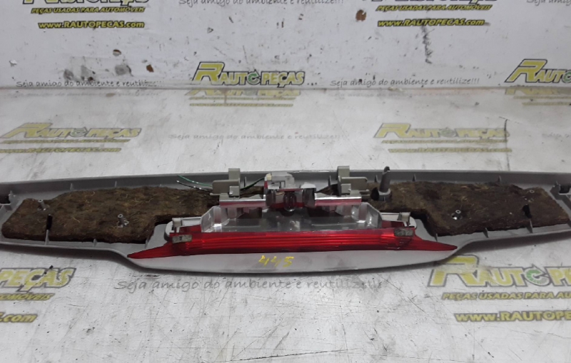 3º Stop MAZDA 6 três volumes (GG) | 02 - 08