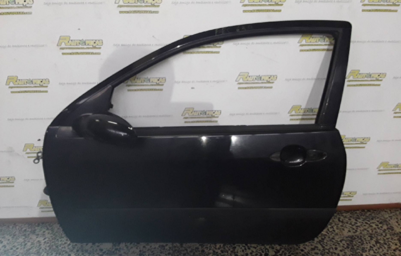 Porta Frente Esquerda FORD FOCUS (DAW, DBW) | 98 - 09