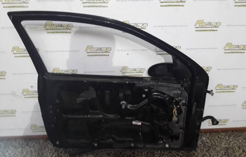 Porta Frente Esquerda FORD FOCUS (DAW, DBW) | 98 - 09 Imagem-1