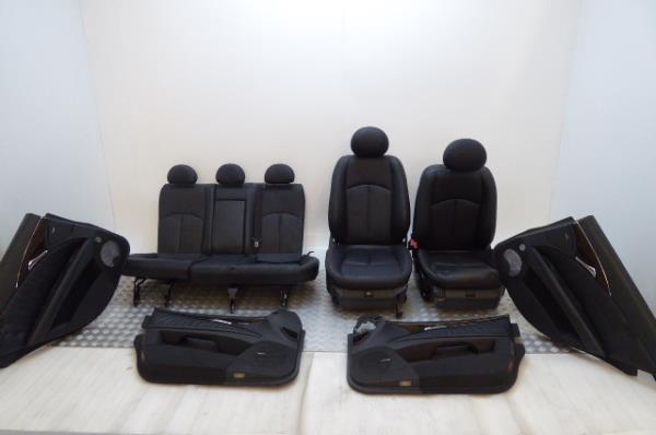 Bombito Frente Esquerdo MERCEDES-BENZ C-CLASS (W204) | 07 - 15