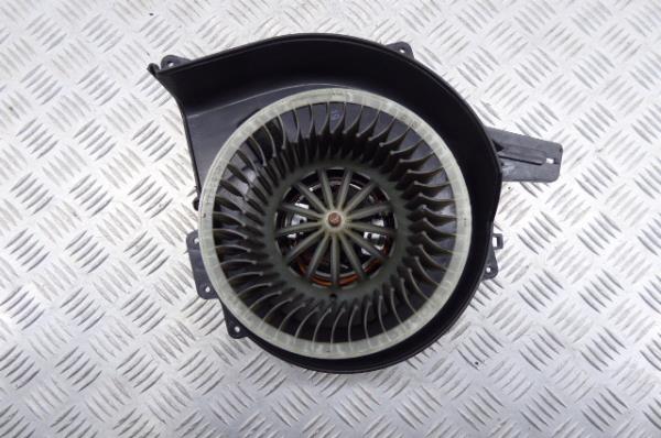 Motor da Sofagem AUDI A1 (8X1, 8XK) | 10 - 18