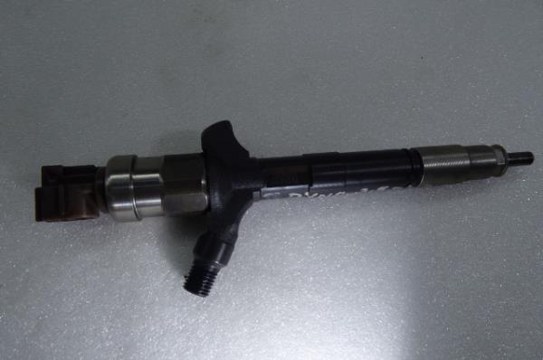 Injector TOYOTA DYNA Camião de plataforma/chassis (KD_, LY_, _Y2_, _U3_, _U4_) | 01 -