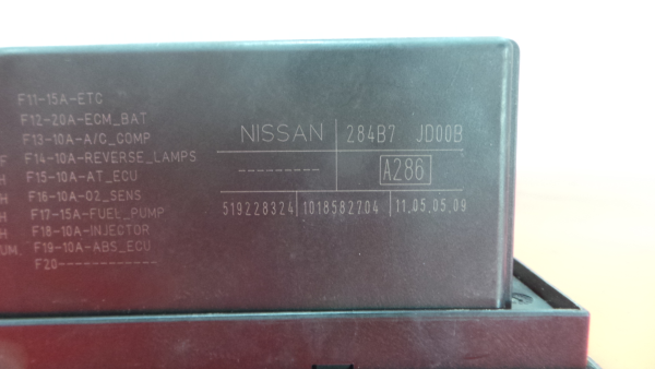 Schéma de fusibles et relais pour Nissan Qashqai / Qashqai+2 (J10/NJ10;  2007-2013) - schémas de boîtes à fusibles