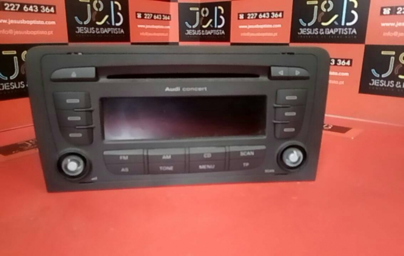 Auto-rádio (CD) AUDI A3 (8P1) | 03 - 13