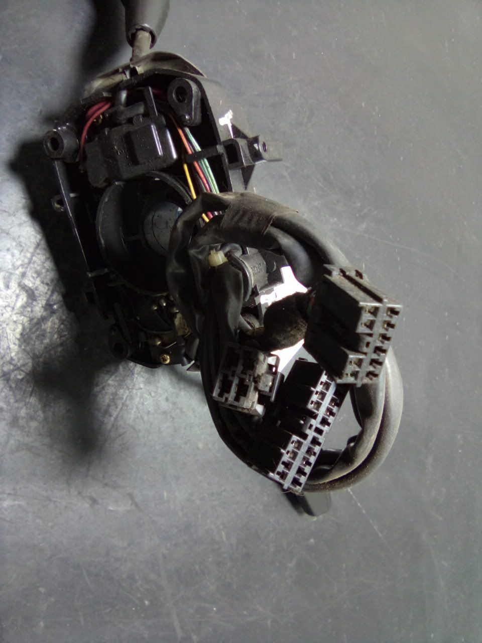 Manipulo Completo Luzes/Escovas HYUNDAI H-1 / STAREX Veículo multiuso (A1) | 97 -  Imagem-1