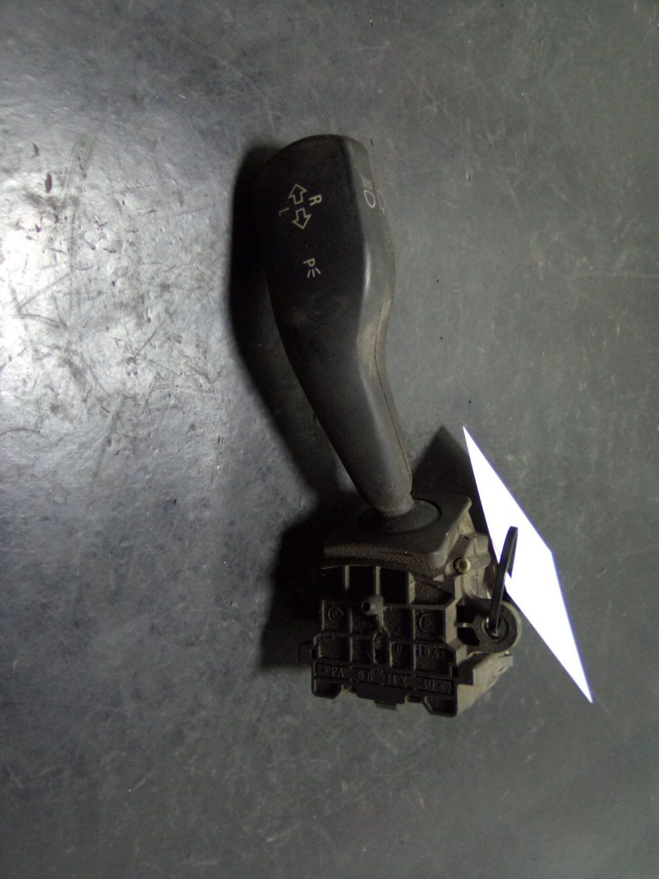 Manipulo Luzes e Piscas BMW 3 (E46) | 97 - 05 Imagem-1