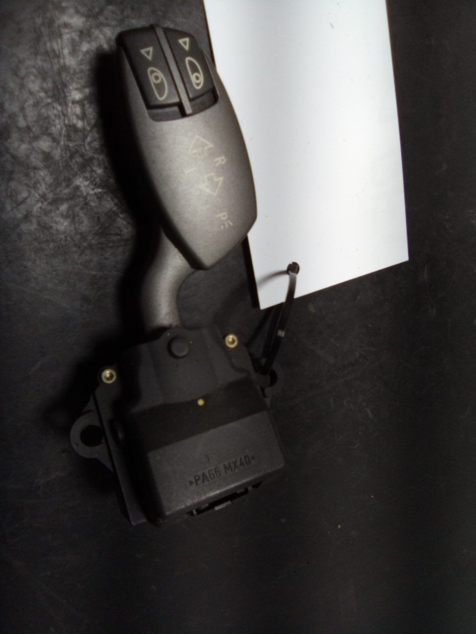 Manipulo Luzes e Piscas BMW 7 (E65, E66, E67) | 01 - 09 Imagem-1