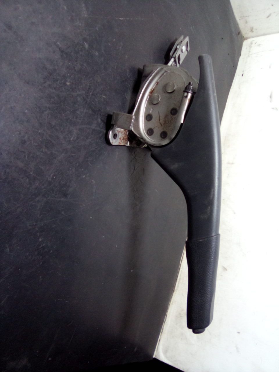 Travão de Mão RENAULT MODUS / GRAND MODUS (F/JP0_) | 04 -  Imagem-1