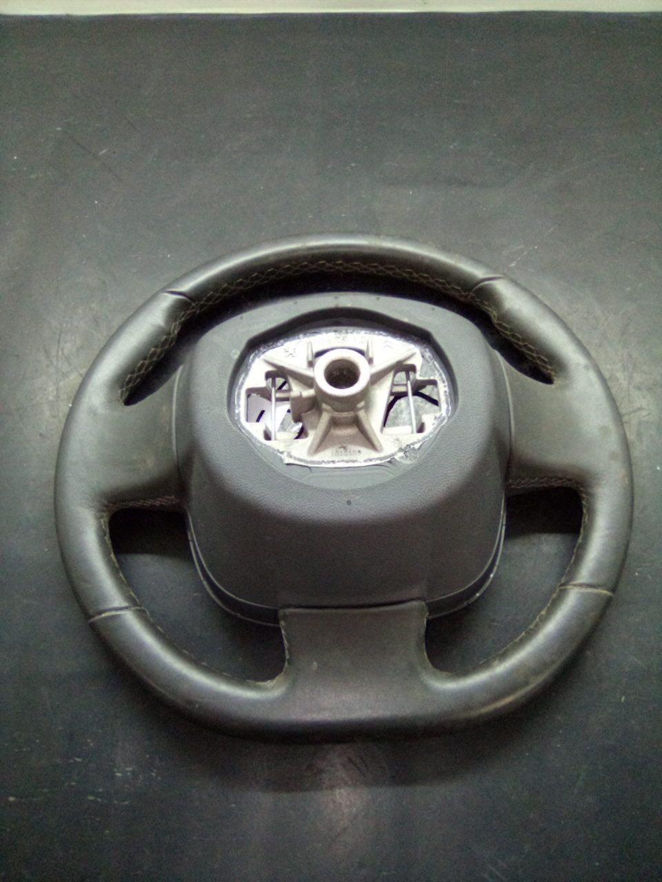 Volante PEUGEOT 508 I (8D_) | 10 - 18 Imagem-1