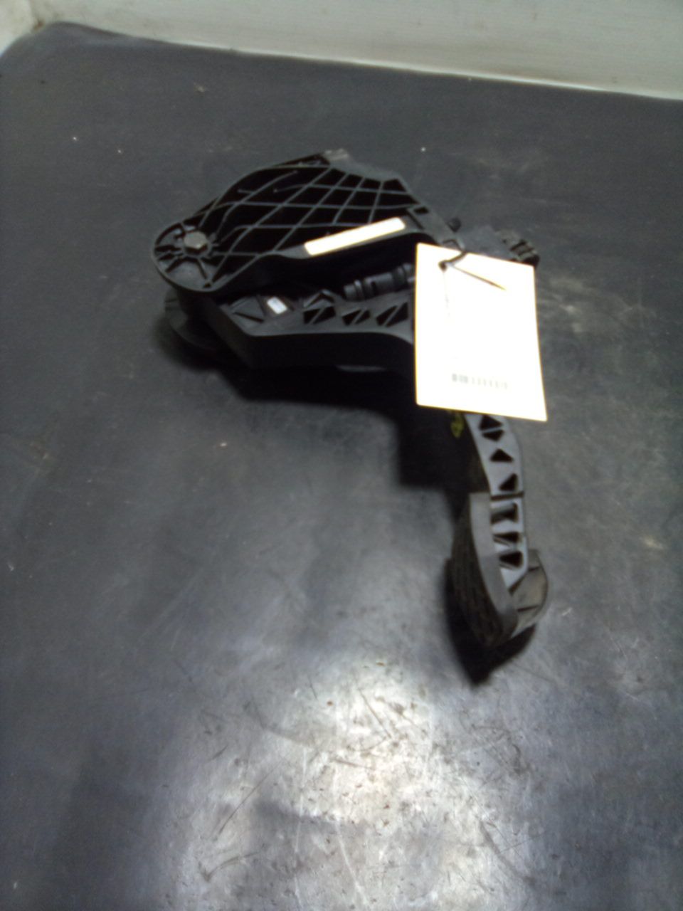 Pedal Embraiagem VOLKSWAGEN GOLF PLUS (5M1, 521) | 04 - 13 Imagem-2