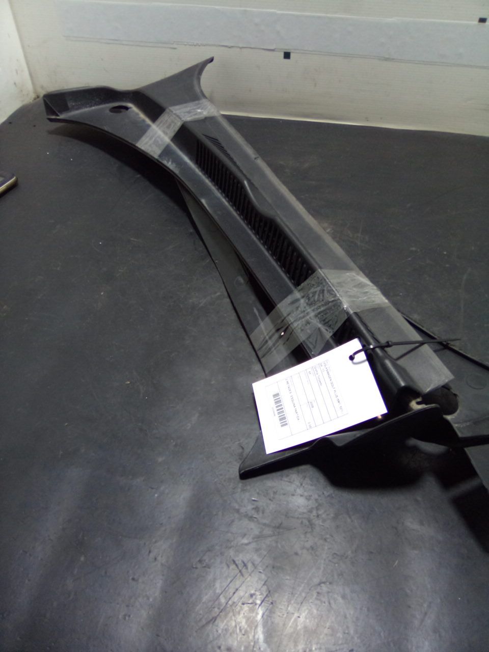 Grelha Torpedo VOLKSWAGEN - ID S_88207