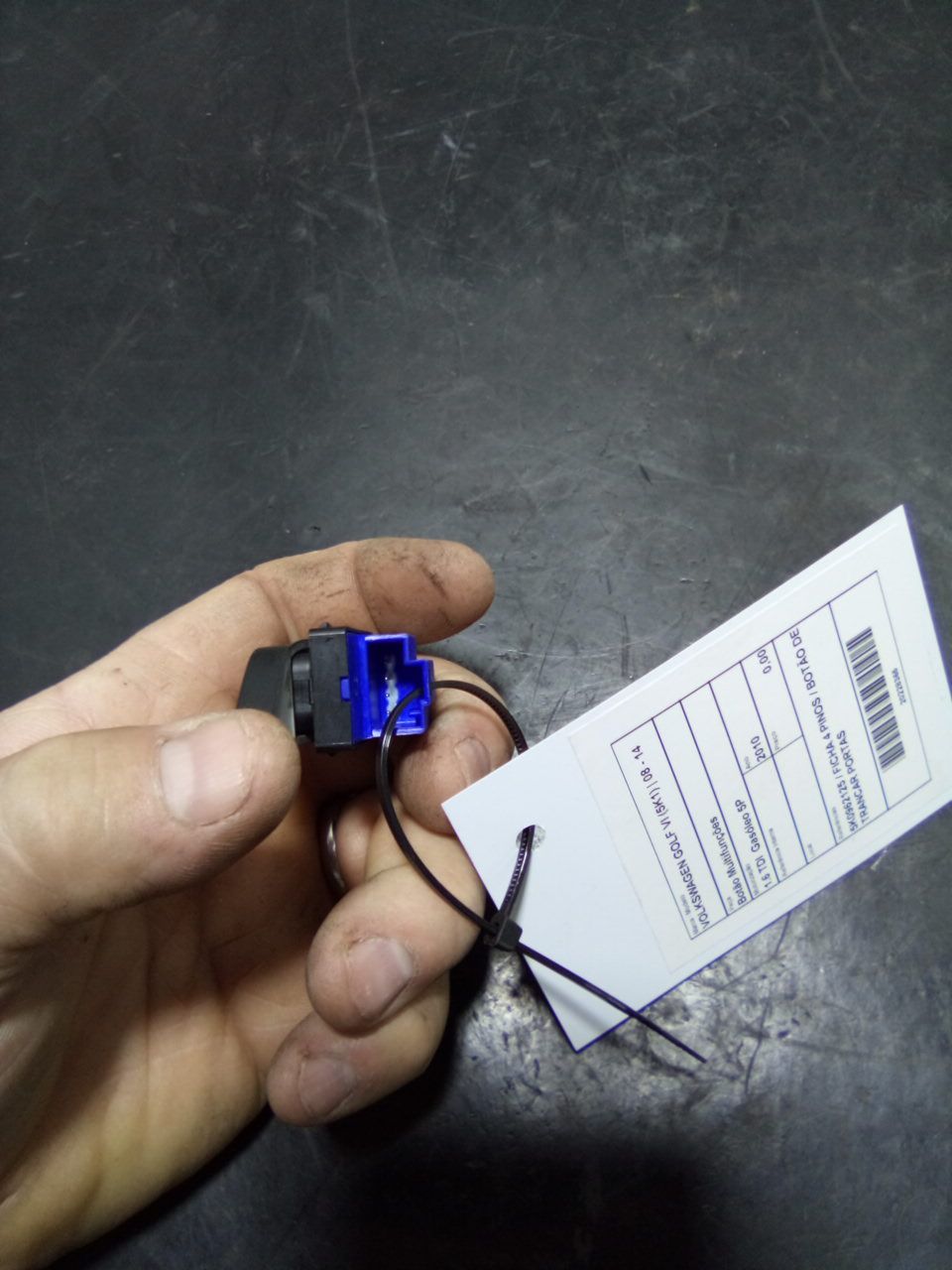 Botão Multifunções VOLKSWAGEN GOLF VI (5K1) | 08 - 14 Imagem-1