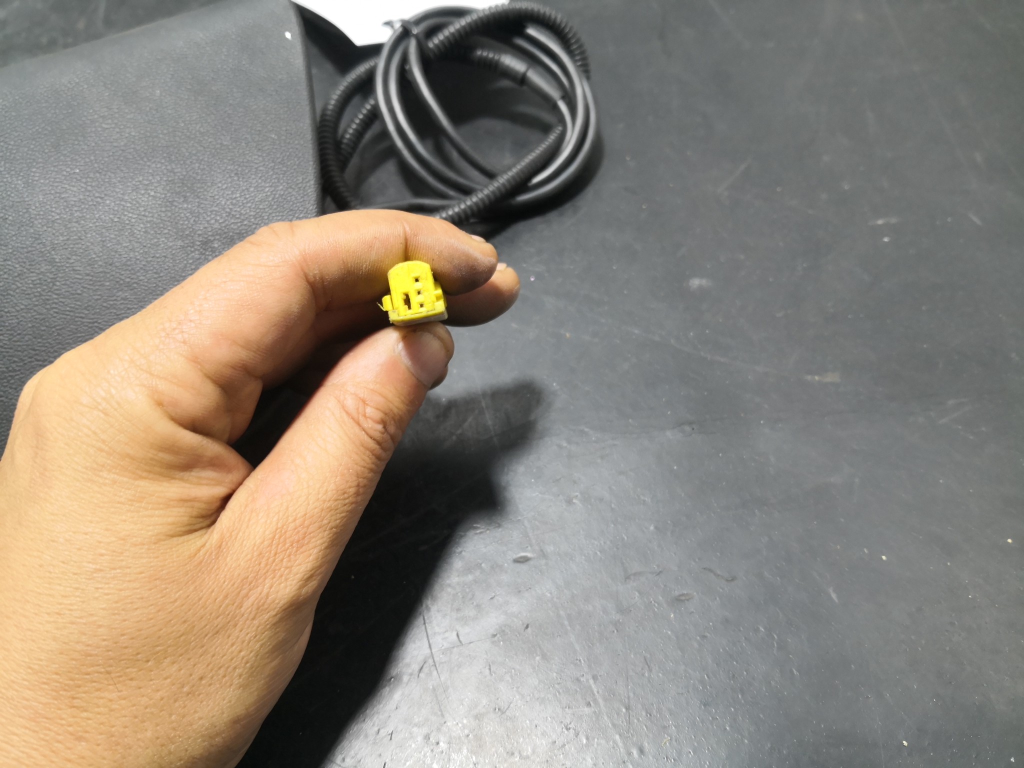 Airbag Banco Esq AUDI A4 Avant (8E5, B6) | 00 - 05 Imagem-1