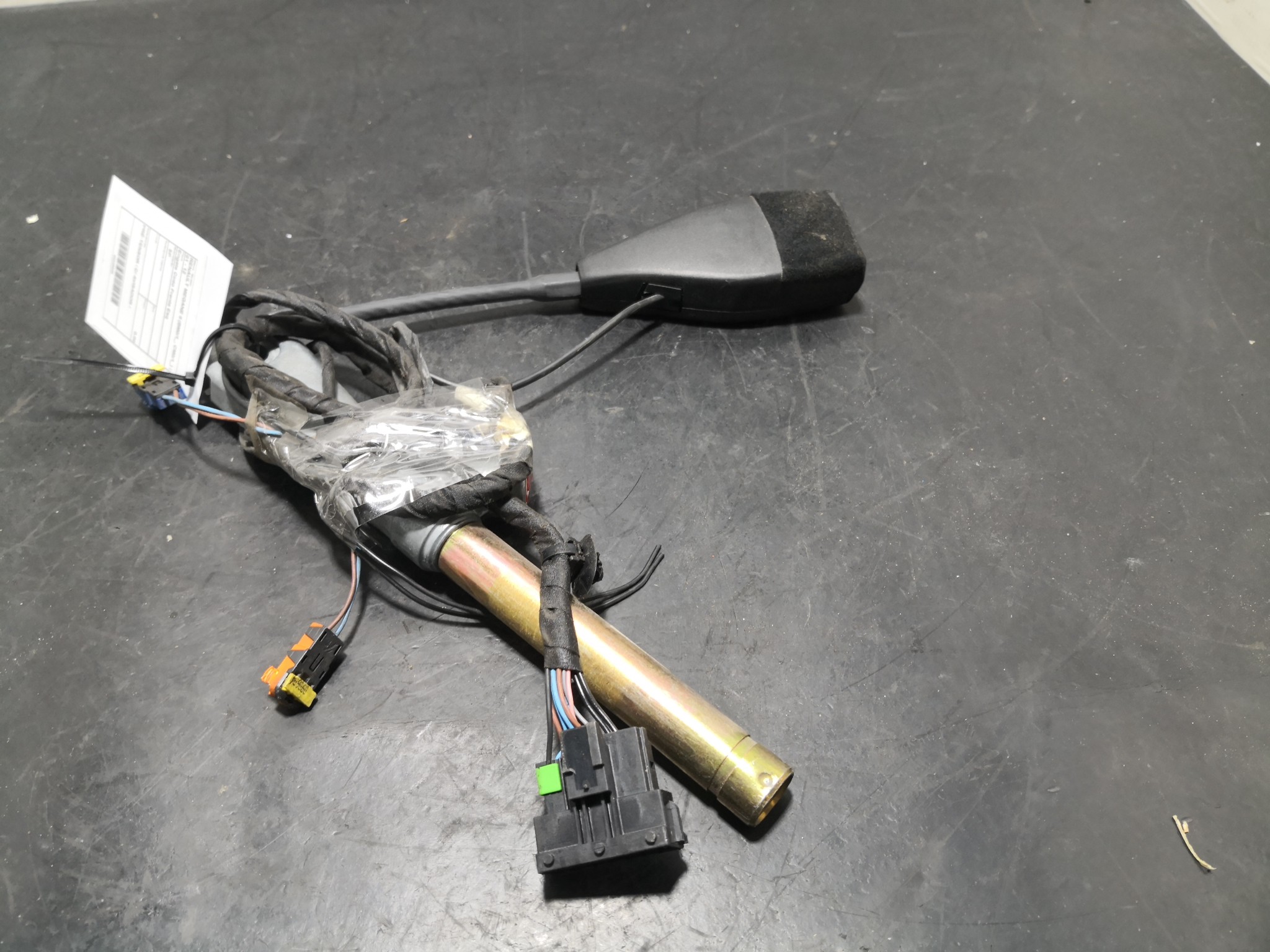 Engate Cinto Frente Esq RENAULT MEGANE II (BM0/1_, CM0/1_) | 01 - 12 Imagem-1