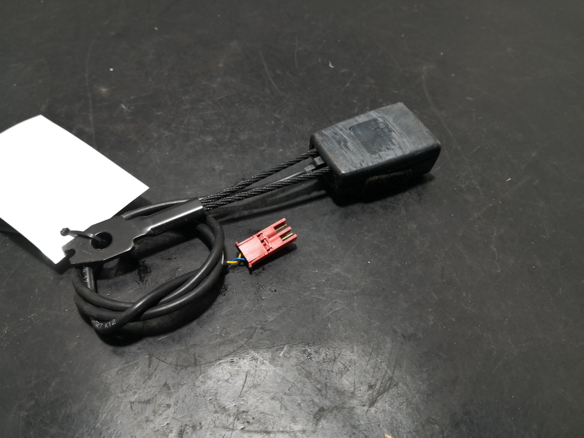 Engate Cinto Frente Dto MERCEDES-BENZ - ID S_88473