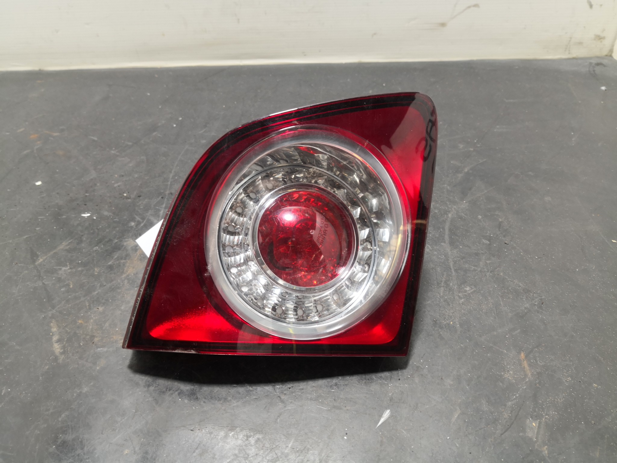 Farolim Mala VOLKSWAGEN - ID S_88560