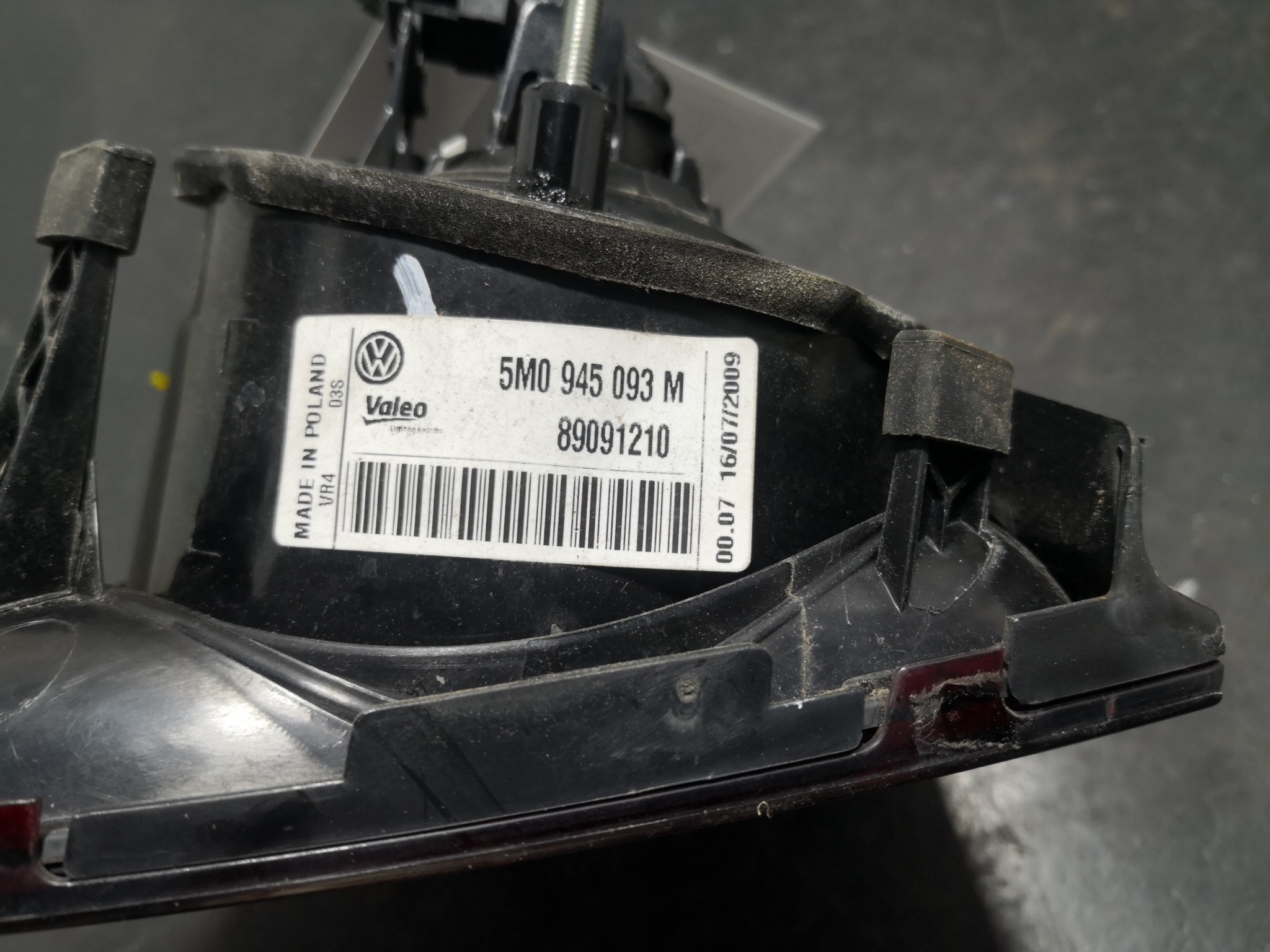 Farolim Mala VOLKSWAGEN GOLF PLUS (5M1, 521) | 04 - 13 Imagem-1