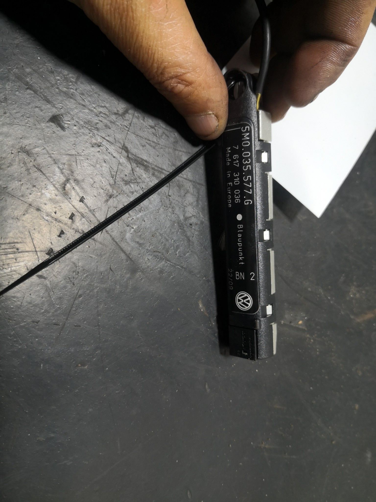 Amplificador de Antena VOLKSWAGEN GOLF PLUS (5M1, 521) | 04 - 13 Imagem-2