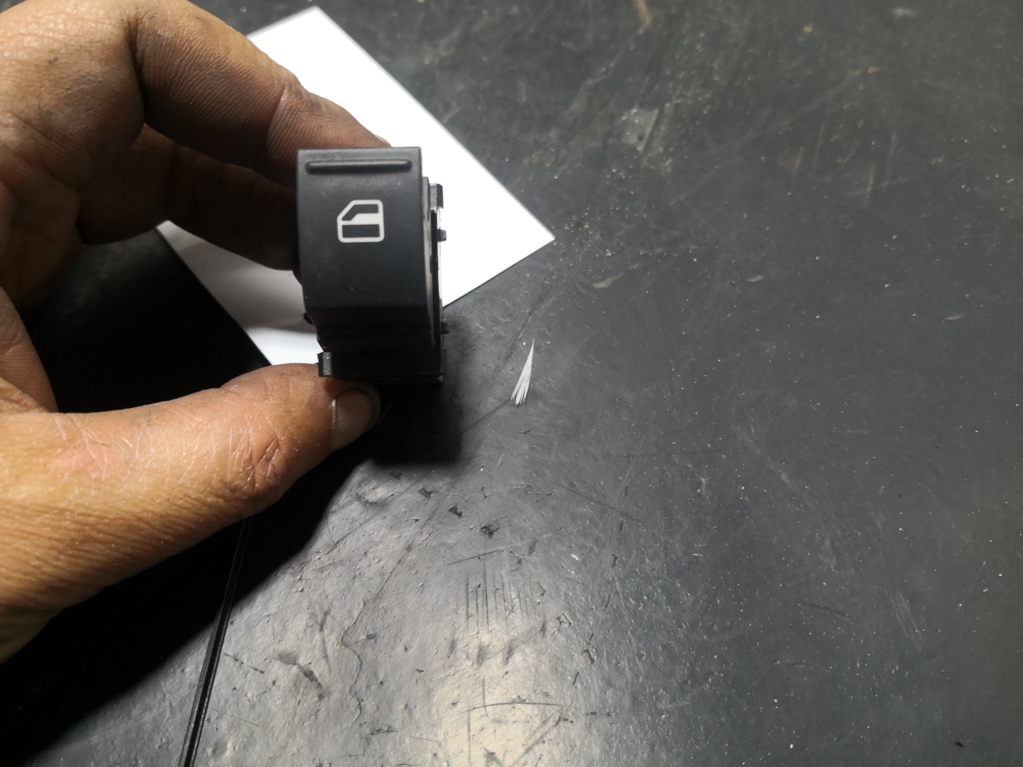 Botão Vidros VOLKSWAGEN - ID S_88549