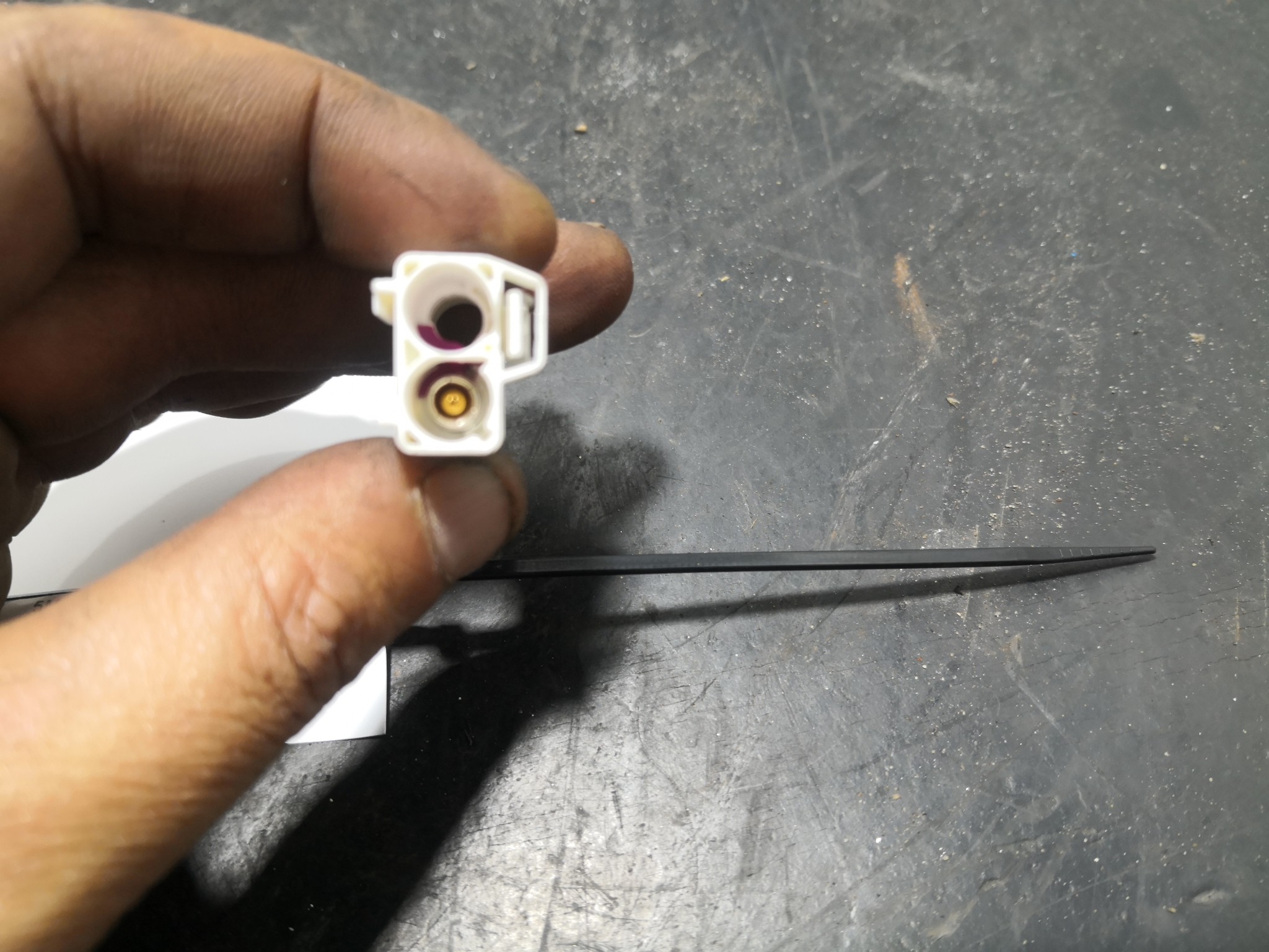 Amplificador de Antena VOLKSWAGEN GOLF PLUS (5M1, 521) | 04 - 13 Imagem-2