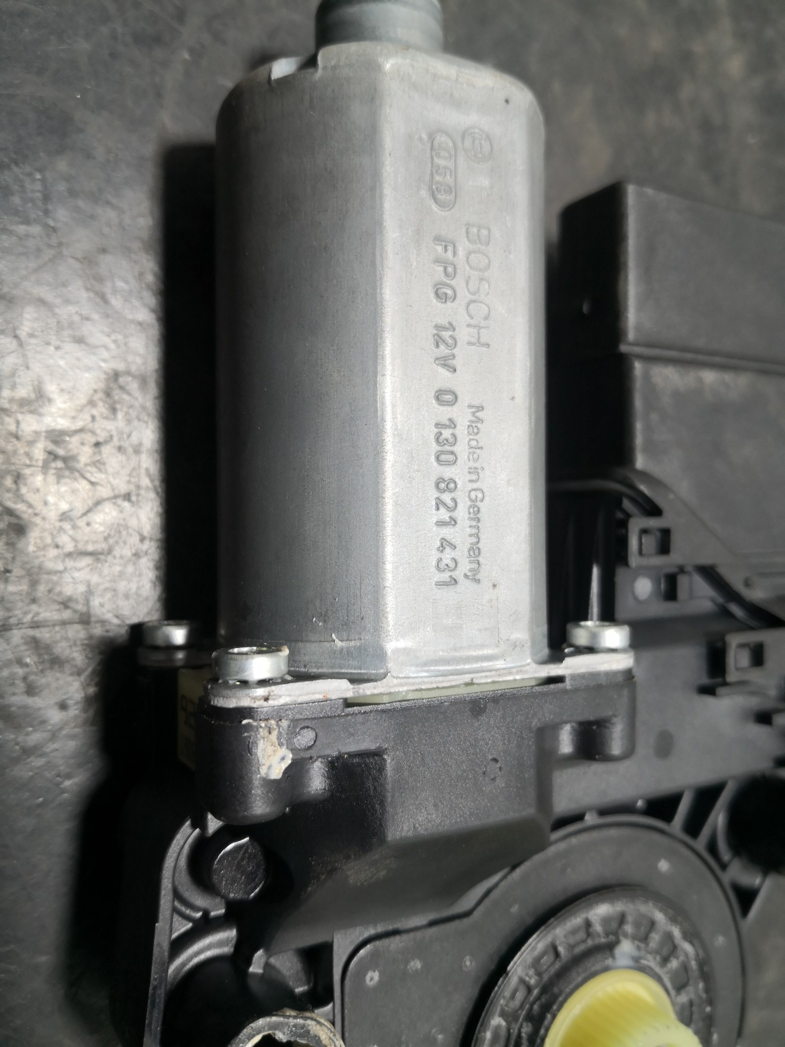 Motor elevador trás esq. VOLKSWAGEN GOLF PLUS (5M1, 521) | 04 - 13 Imagem-3