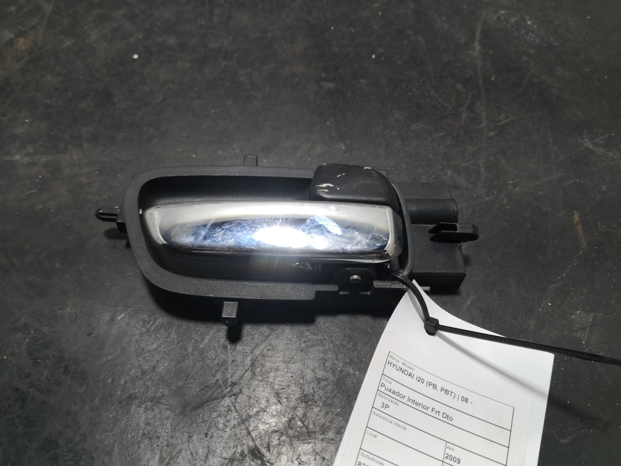Puxador Interior Frt Dto HYUNDAI - ID S_88599