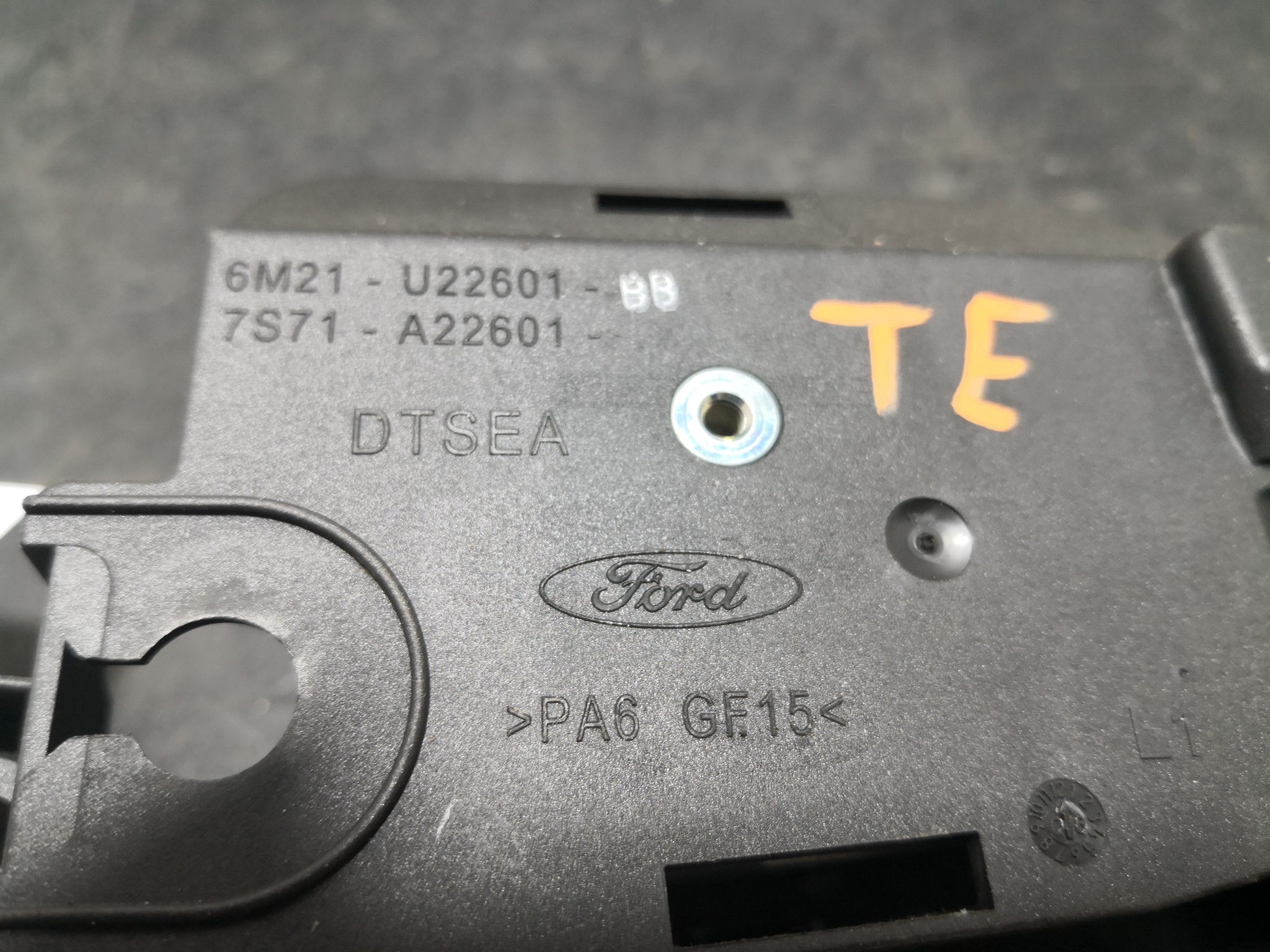 Puxador Interior Trás Esq FORD S-MAX (WA6) | 06 - 14 Imagem-2