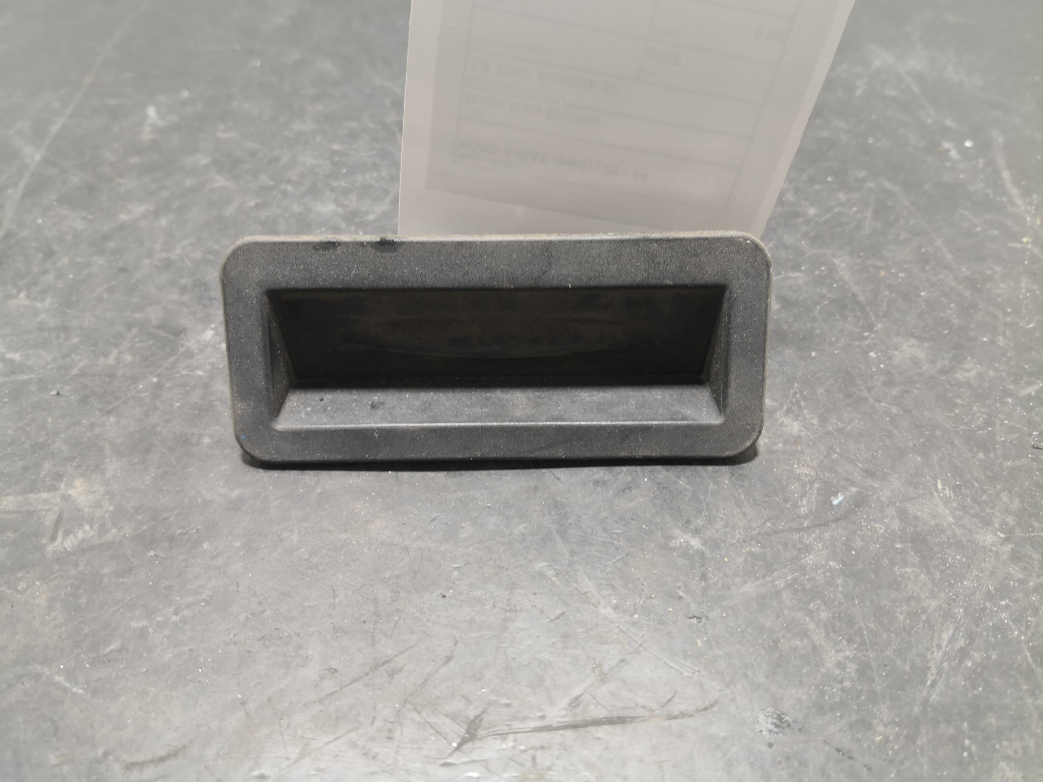 Botão Mala Eletrico FORD - ID S_88601