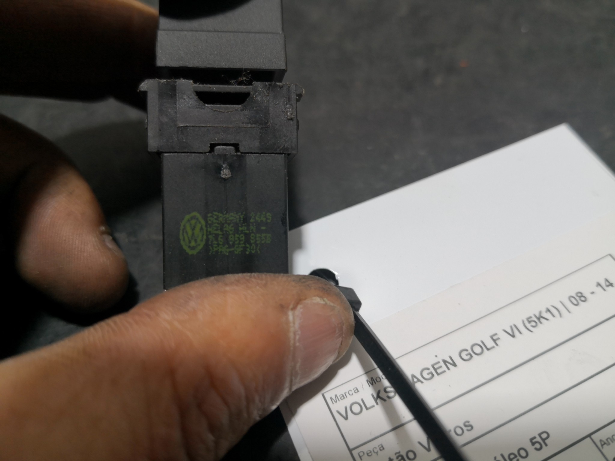 Botão Vidros VOLKSWAGEN GOLF VI (5K1) | 08 - 14 Imagem-1