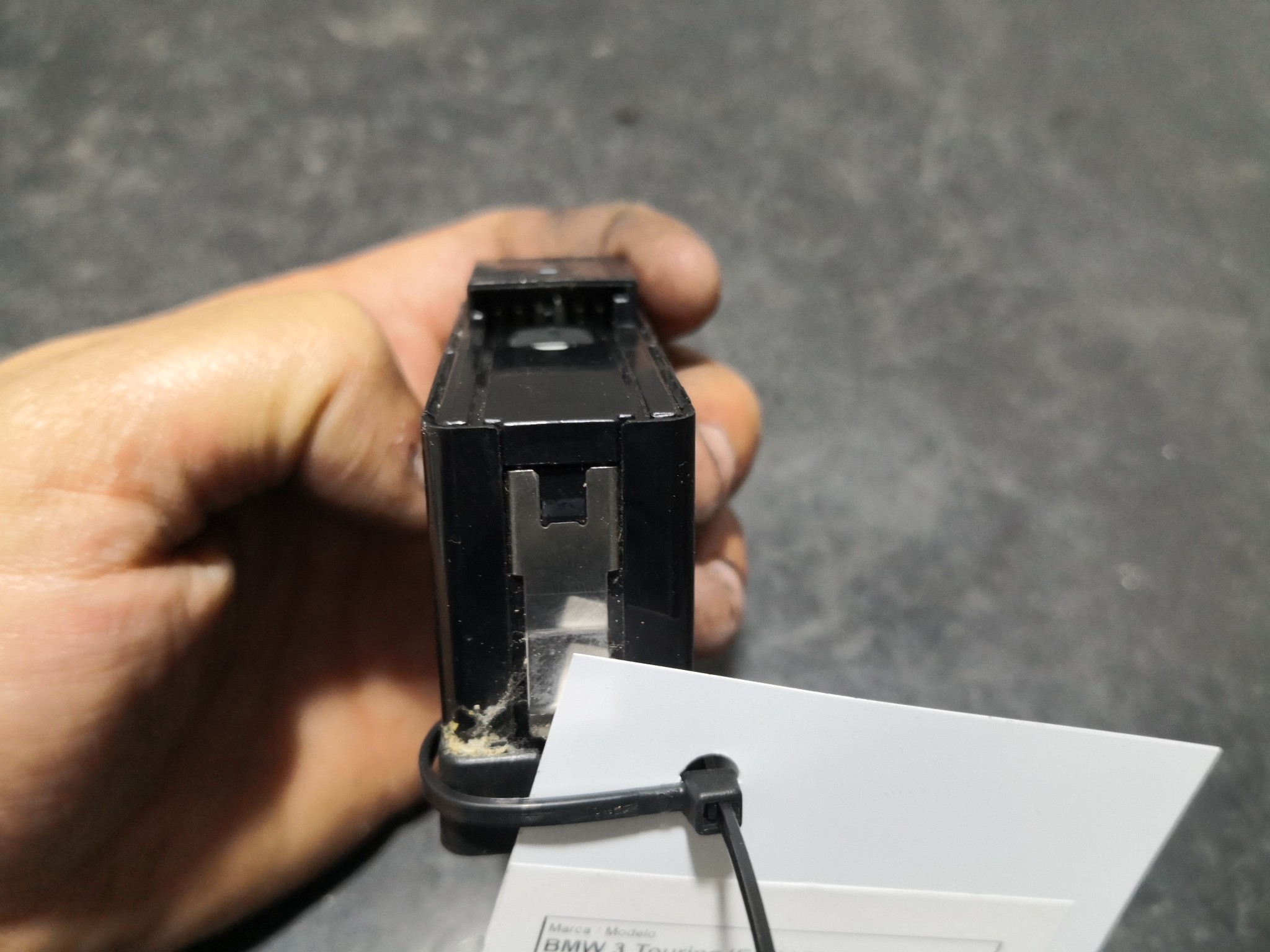 Botão 4 Piscas BMW 3 Touring (E46) | 99 - 05 Imagem-1