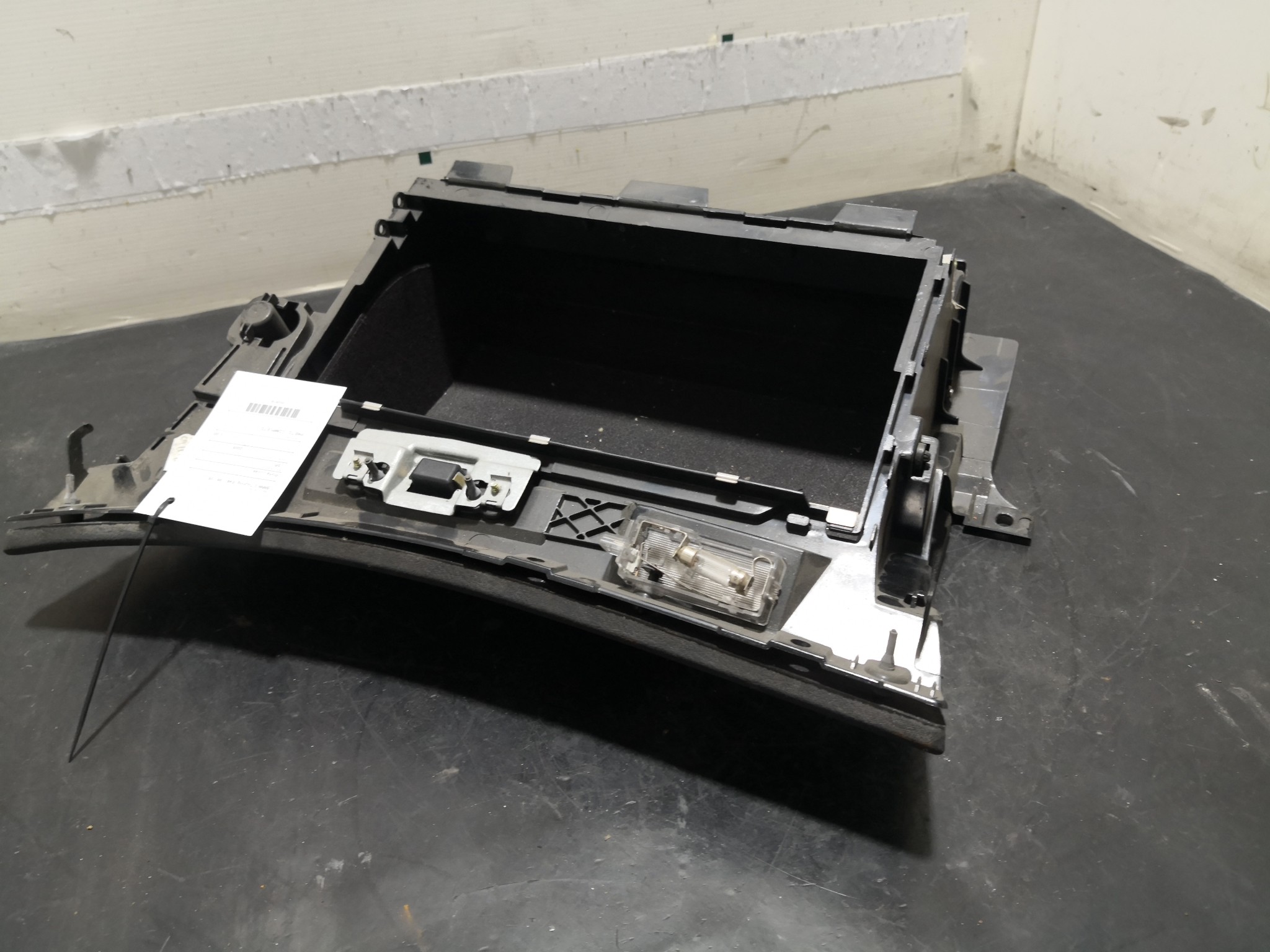 Porta Luvas BMW 3 Touring (E46) | 99 - 05 Imagem-1