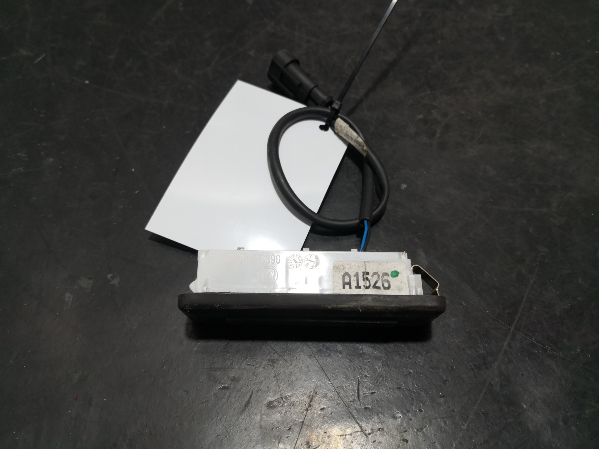 Botão Mala Eletrico OPEL COMBO Combi / Tour (X12) | 12 -  Imagem-1